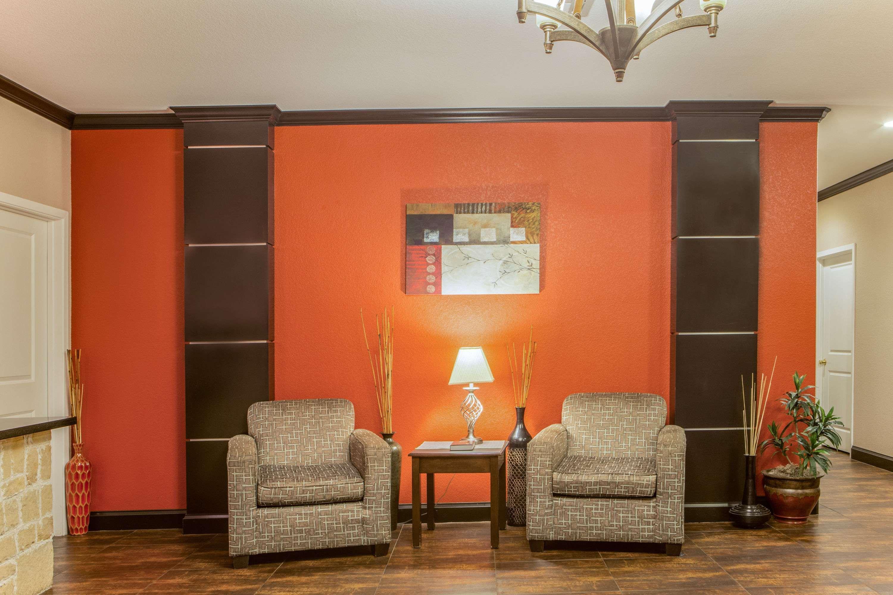 Super 8 By Wyndham Mansfield La Hotel Buitenkant foto